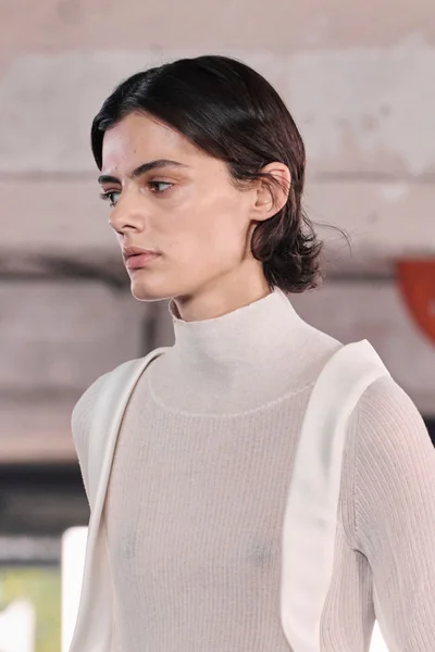 Look 104